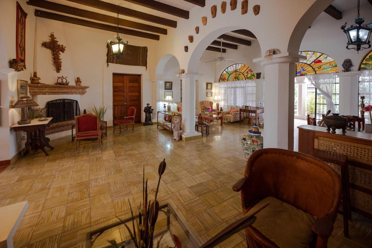Casa Serena Vista Álamos Exterior foto