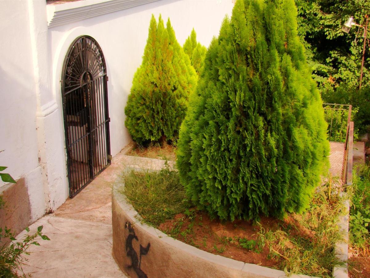 Casa Serena Vista Álamos Exterior foto